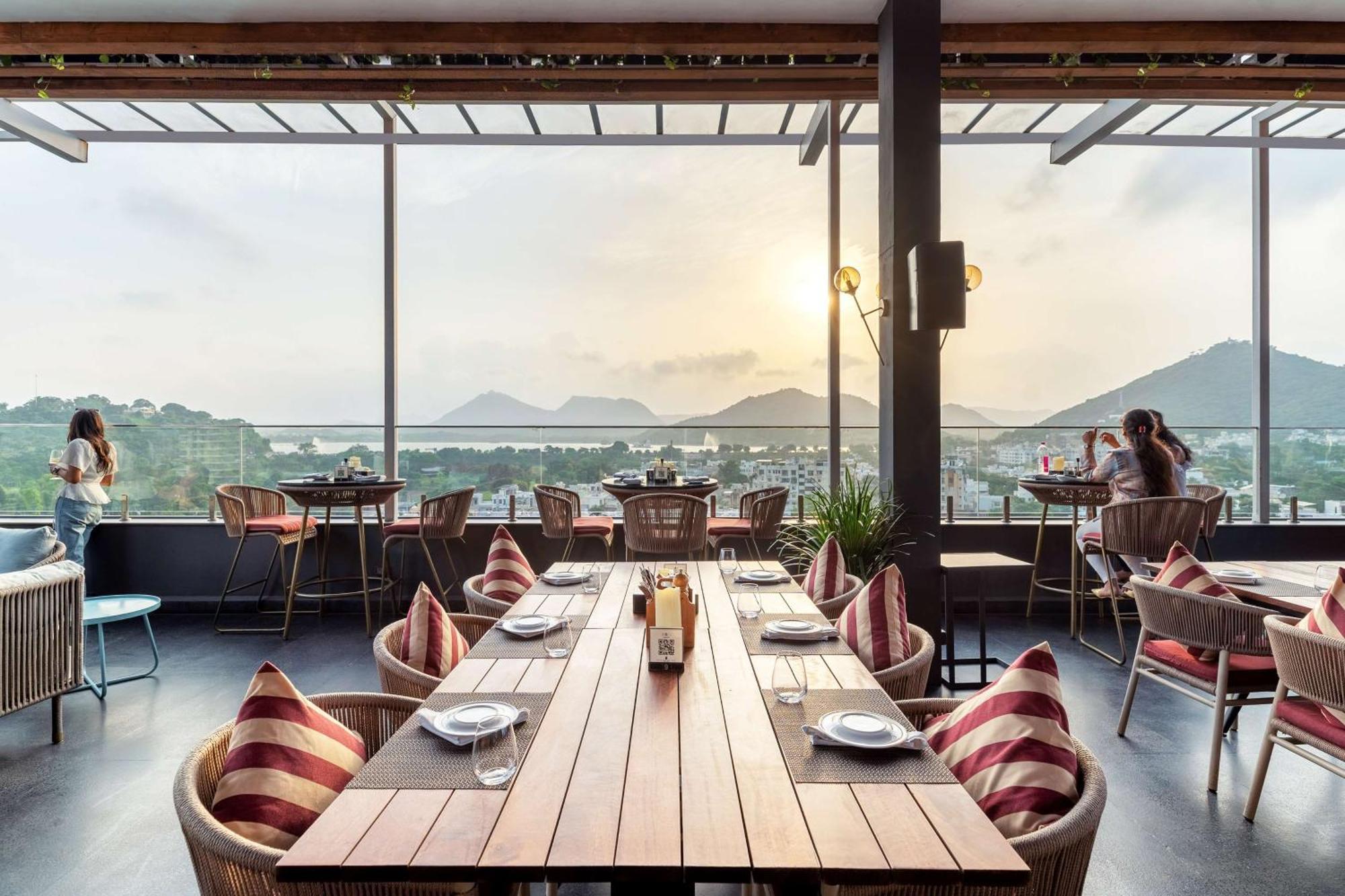 Parallel Hotel Udaipur, A Member Of Radisson Individuals Exterior foto